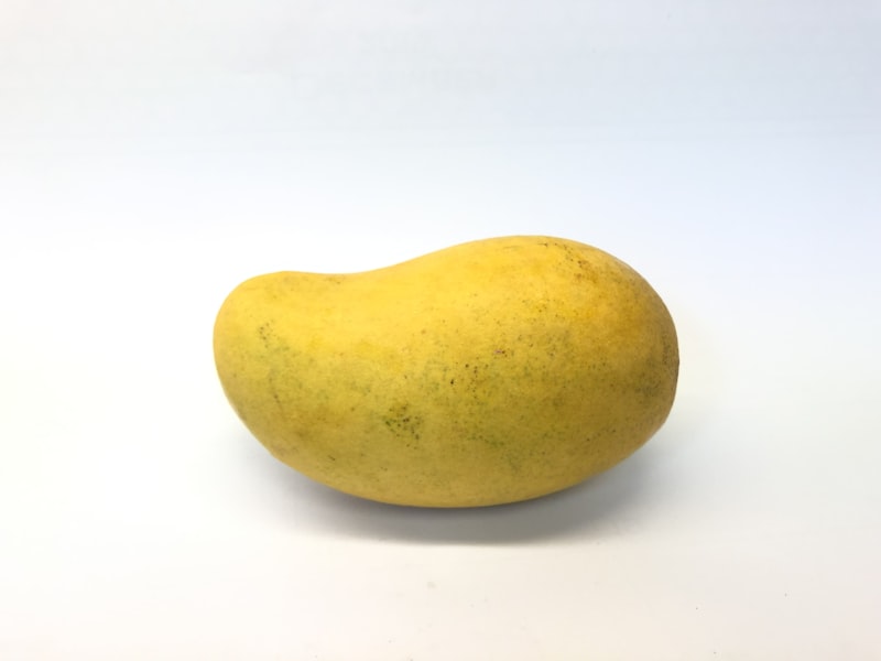 هلو زرد درجه یک
